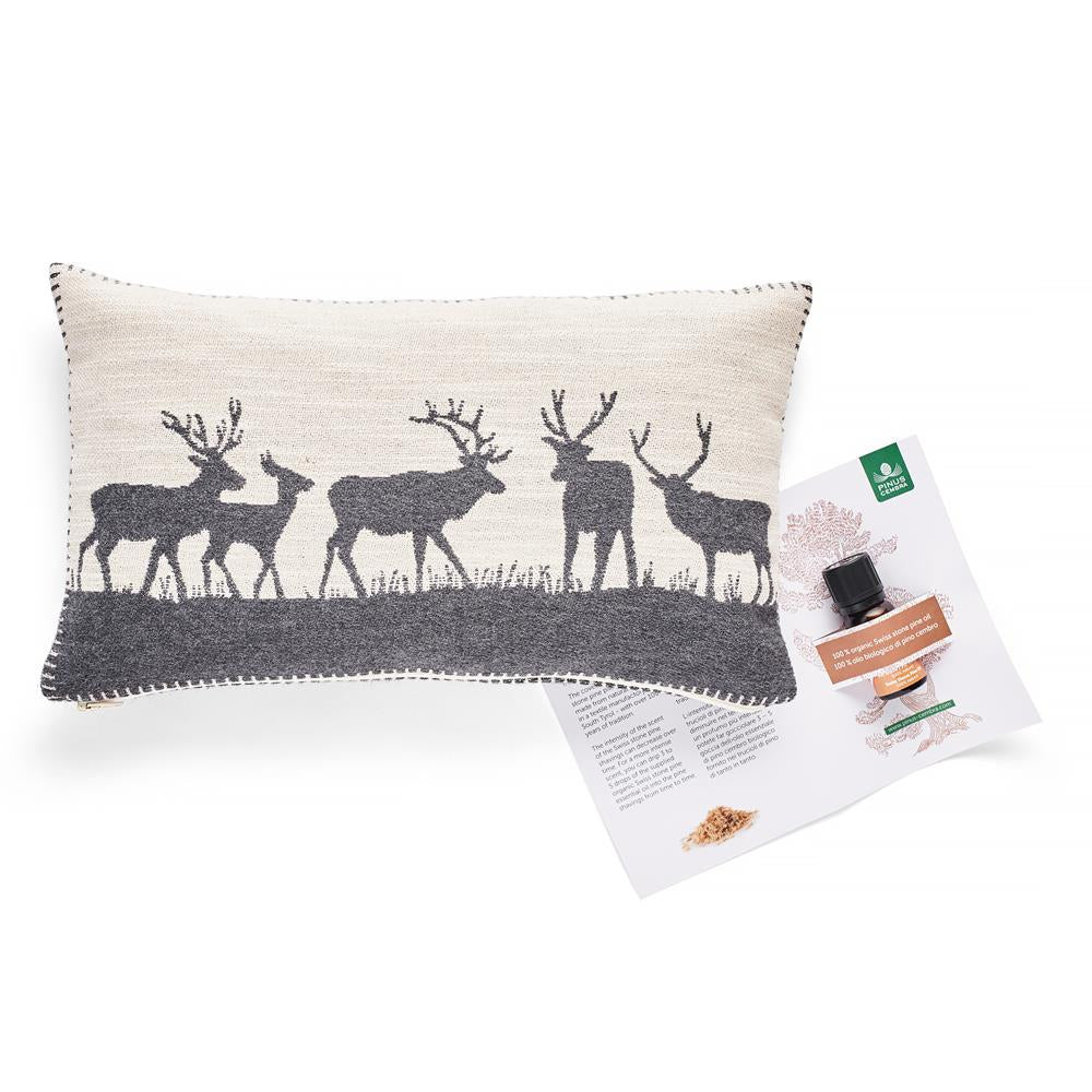 Arvenkissen Hirschfamilie (20 x 35 cm) – Natürliches Wohlbefinden mit alpinem Charme
