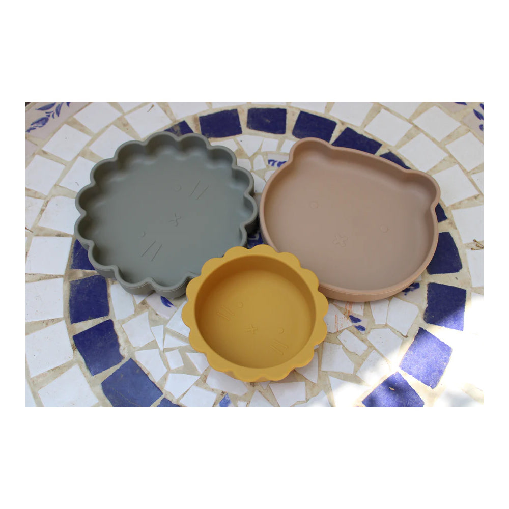 SOINA Silikonteller Eden mit Saugnapf – Rutschfest & Sicher für Babys (Salbei)