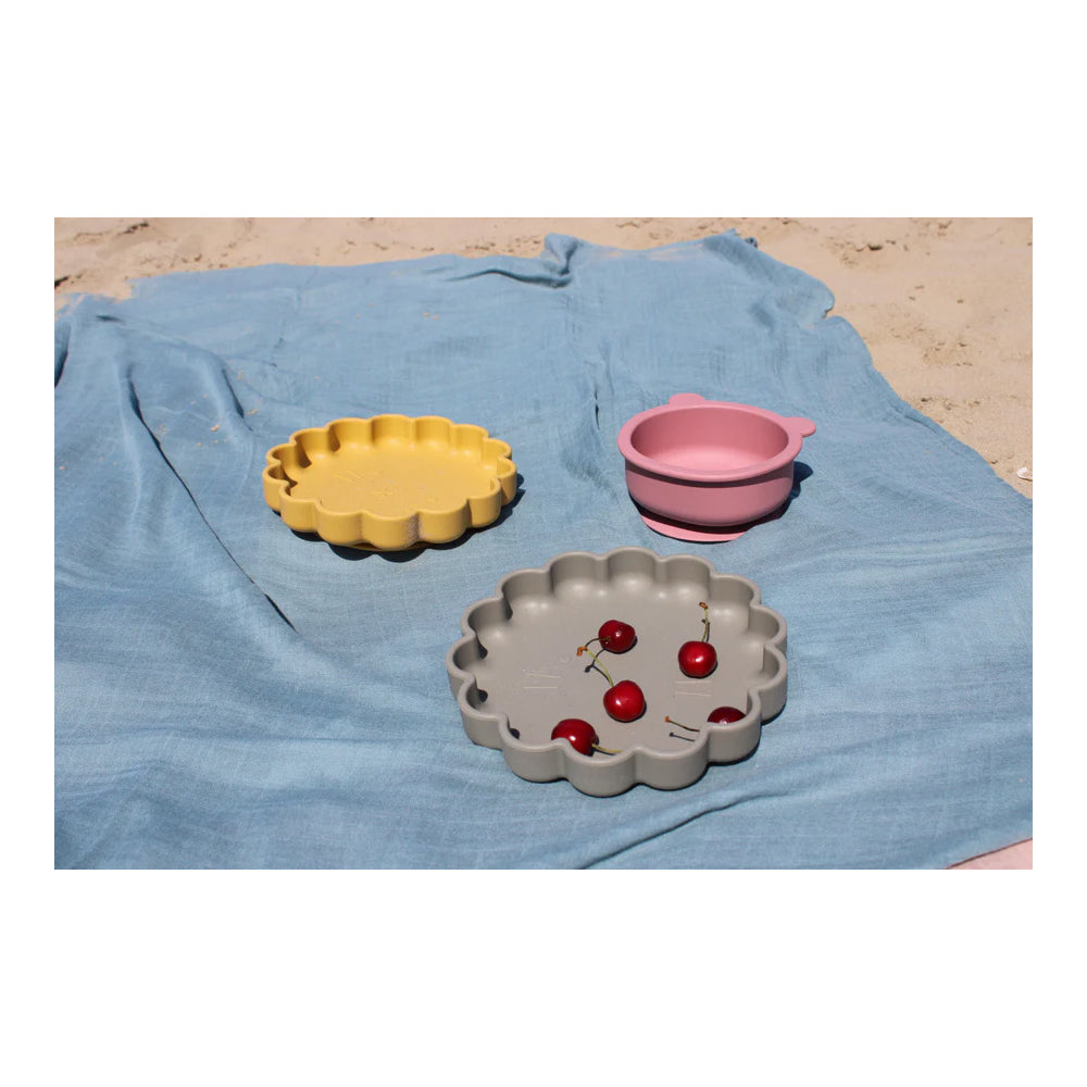 SOINA Silikonteller Eden mit Saugnapf – Rutschfest & Sicher für Babys (Ocker)